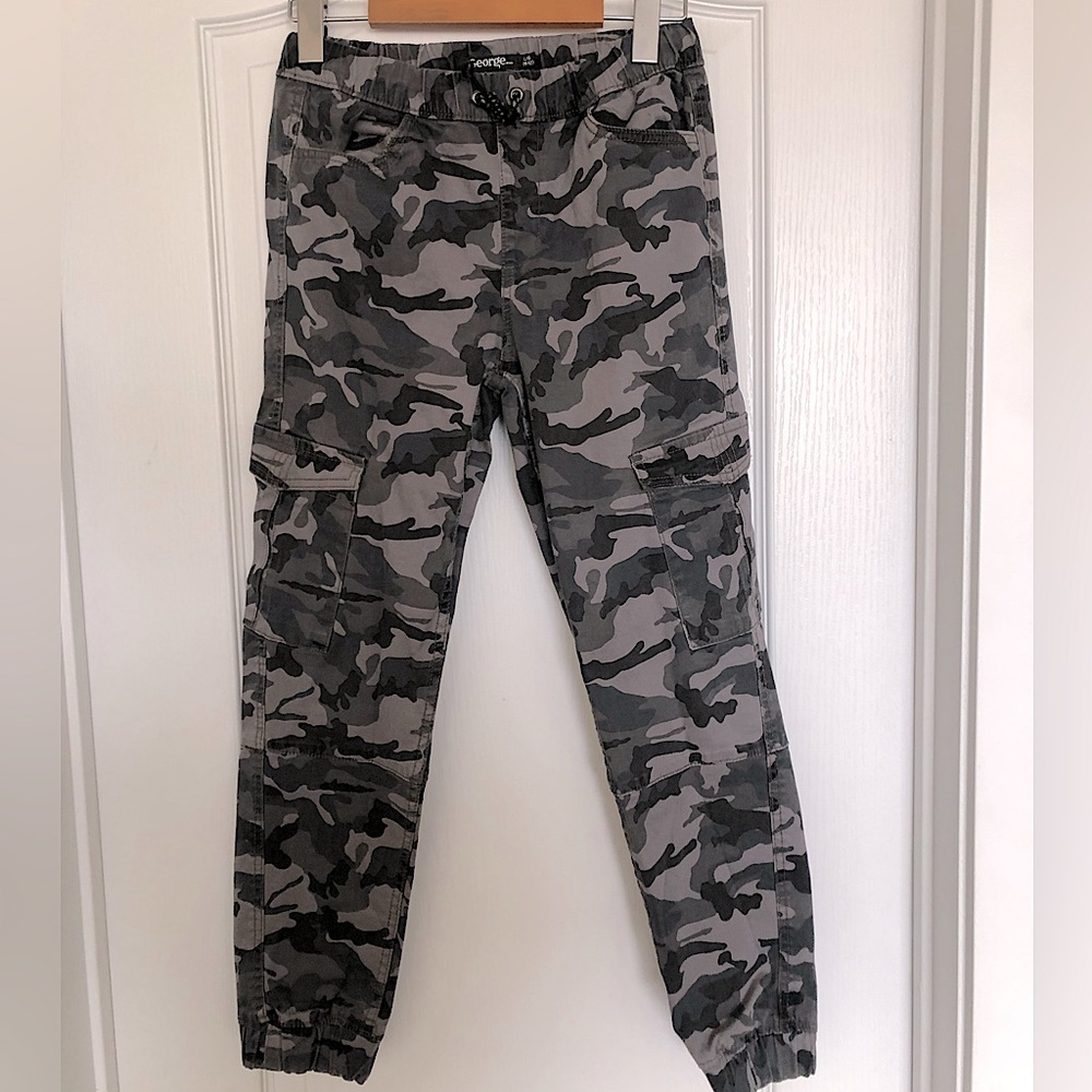 Cargo Camo Pants